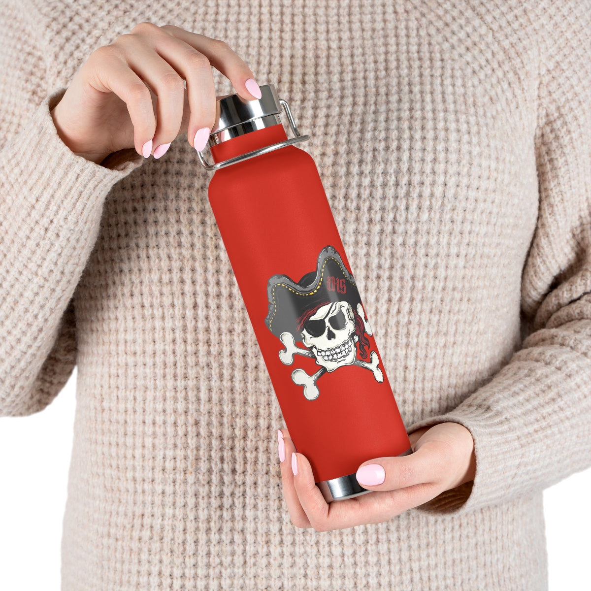 Pirate Skull - 22oz Vacuum Insulated Bottle